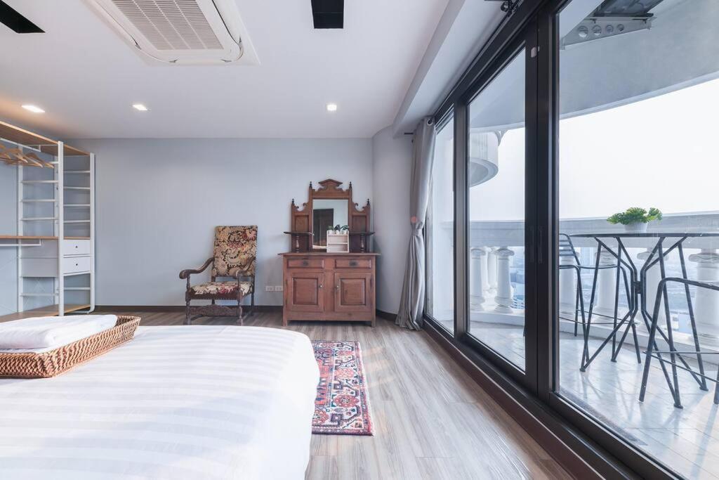Central Bangkok, 5 Stars River View & Characteristic Decor Εξωτερικό φωτογραφία