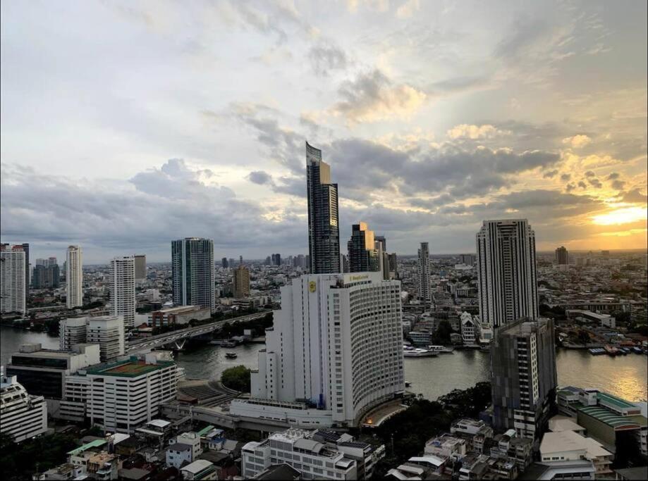 Central Bangkok, 5 Stars River View & Characteristic Decor Εξωτερικό φωτογραφία